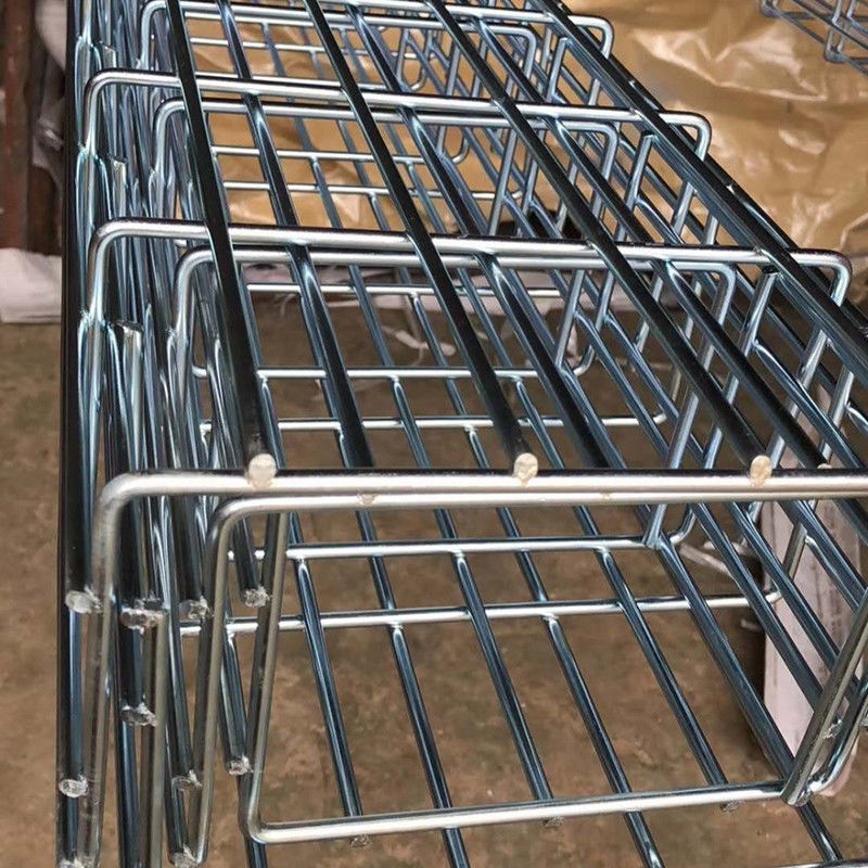 SS Wire Mesh Cable Tray Grid / Linear Tipe ukuran Disesuaikan