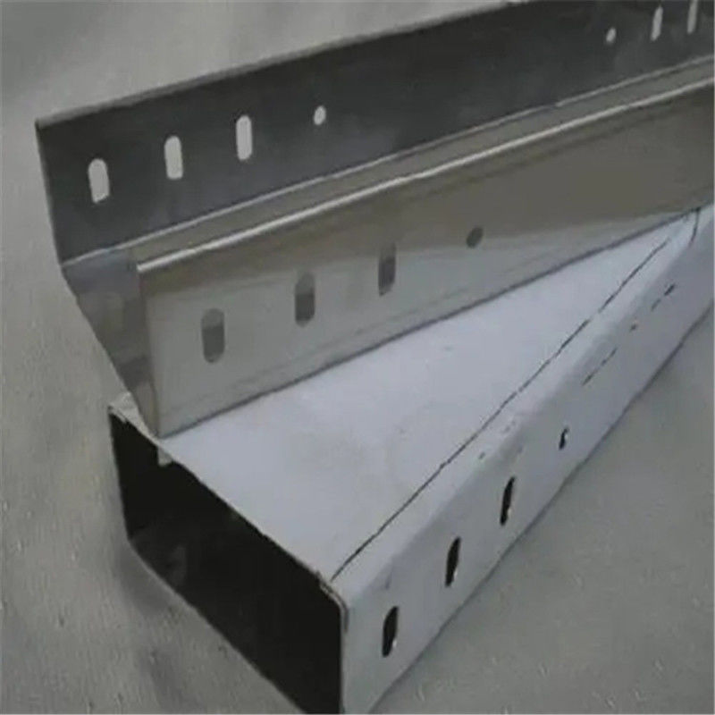 bengkel / gudang SS 304 Cable Tray Ladder Tray Warna Perak